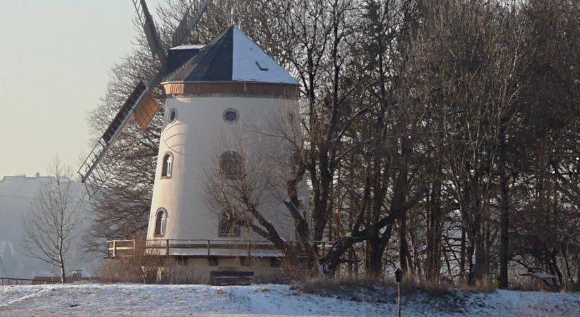 Ferienwohnung Am Elberadweg Дрезден Екстер'єр фото